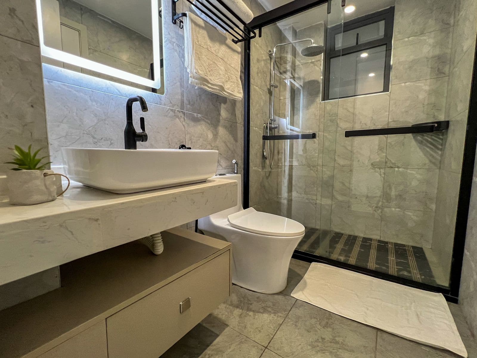 PERRY WEST 3 BEDROOM