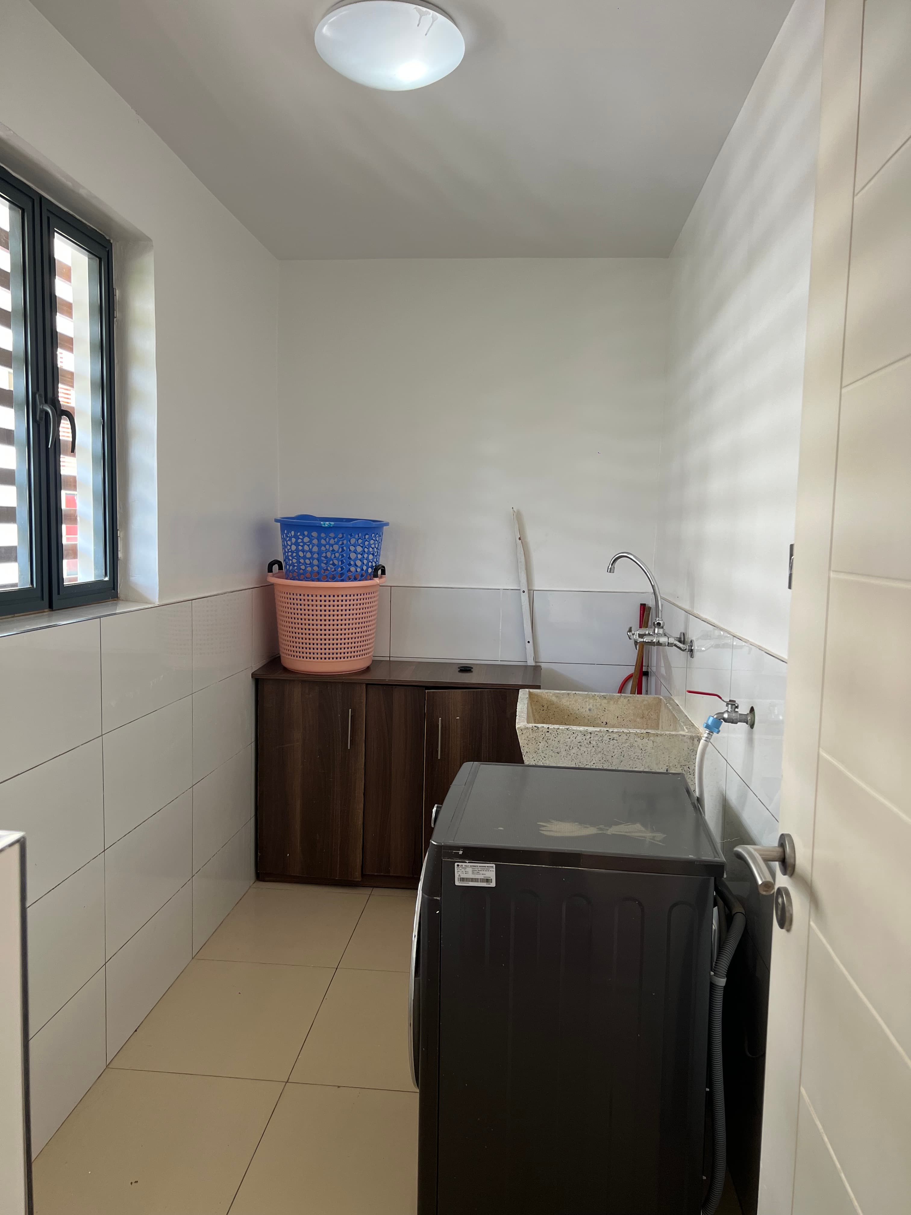 GARDEN CITY, 3 BEDROOM